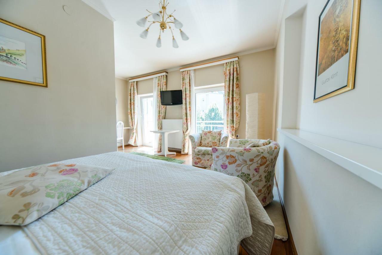 Hotel St. Hubertushof Bad Gleichenberg Dış mekan fotoğraf