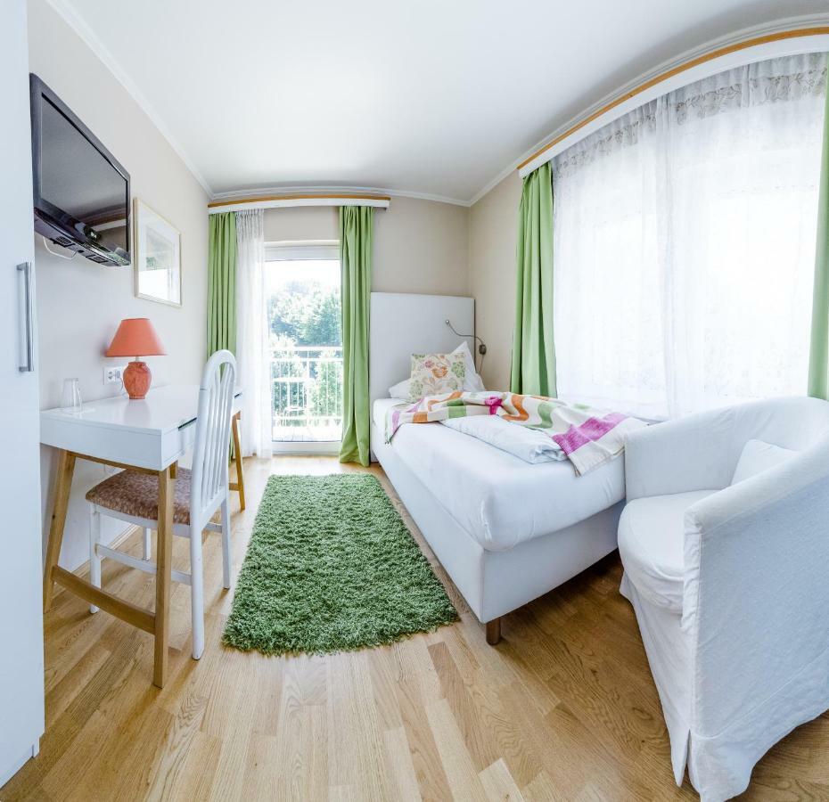 Hotel St. Hubertushof Bad Gleichenberg Dış mekan fotoğraf